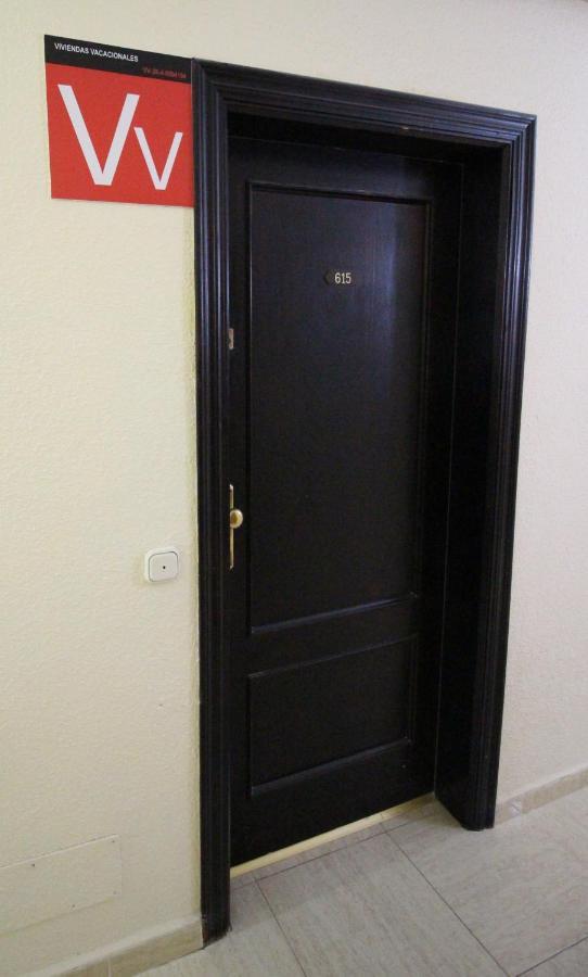 Everything You Need. All Right Here. Apartment Адехе Екстериор снимка